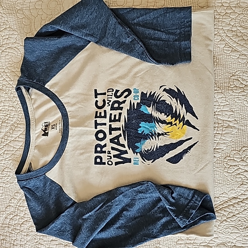 REI  baseball tee